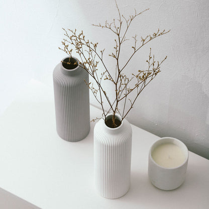 Ceramic Vase | Elegant & Versatile Home Decor