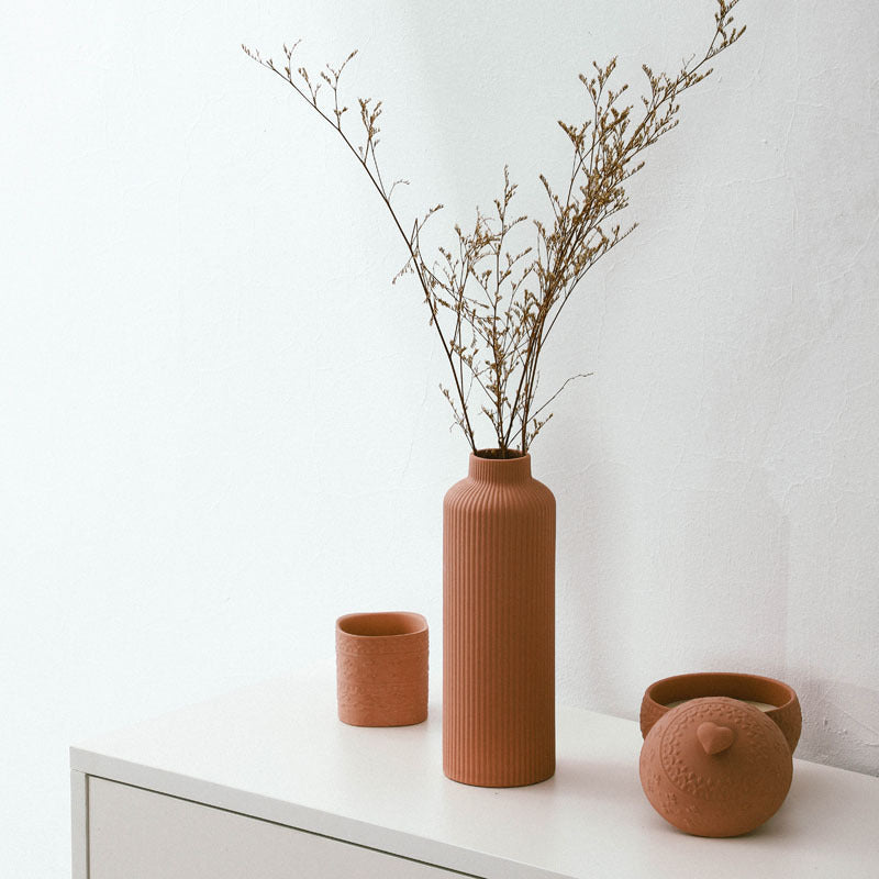 Ceramic Vase | Elegant & Versatile Home Decor