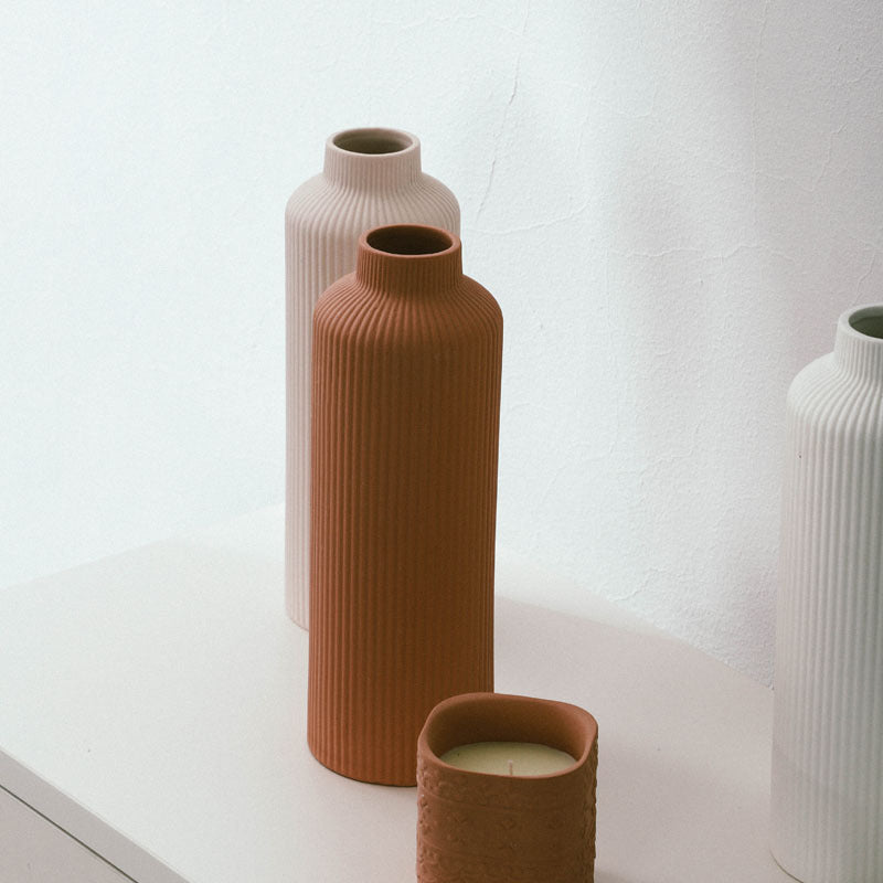 Ceramic Vase | Elegant & Versatile Home Decor